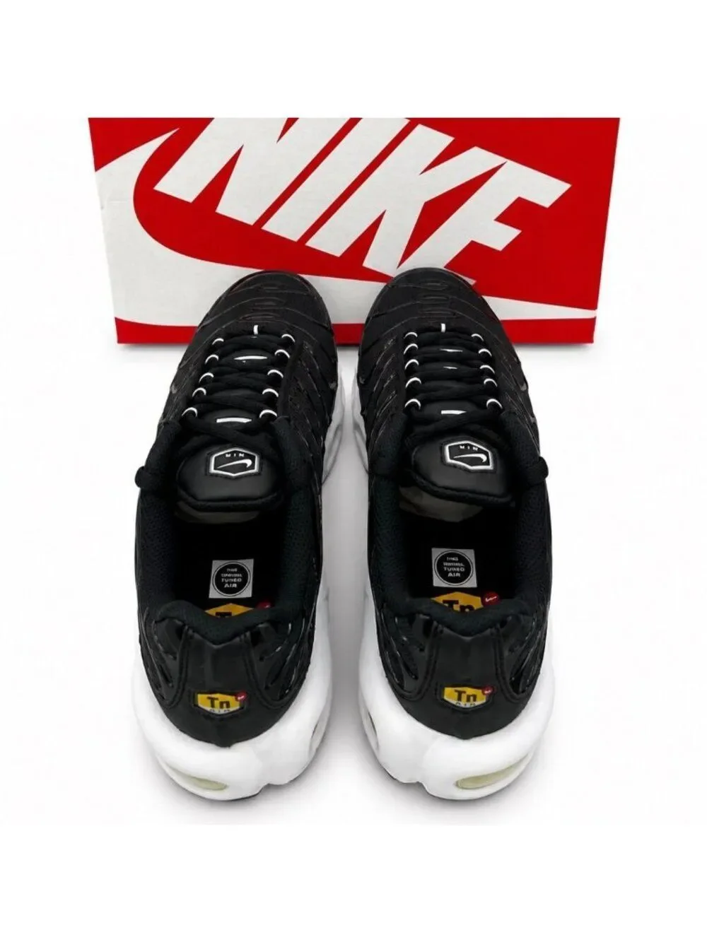 Nike Air Max Plus TN Black White Women’s 6.5 Running Shoes DM2362-001